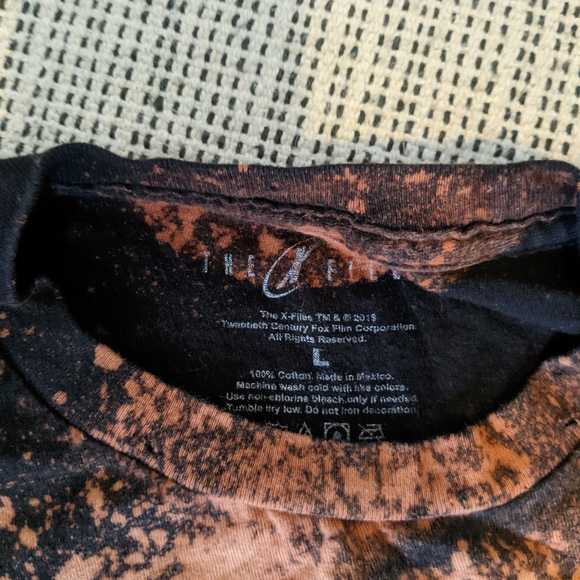 X files t - Picture 2 of 2